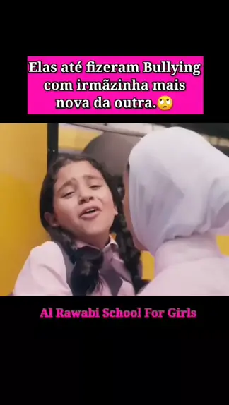 schoolgirls pissing | Discover