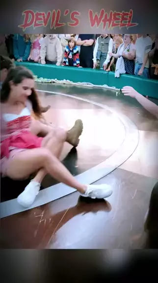 Teufelsrad Oktoberfest Upskirt | Entdecken Sie   