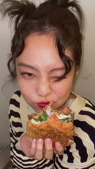 pqna_ninih naked | Discover
