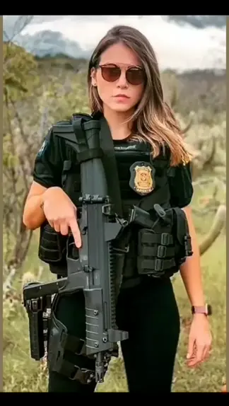 Mulheres na PRF em 2022 | Mulheres militares, Mulher policial, Agente