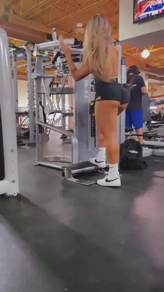 fafafitnes onlyfans & fafa araujo musa fitnessDiKwai