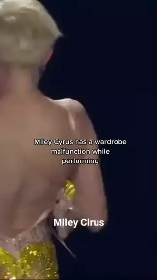 bayley malfunction wardrobe | Discover - Kwai